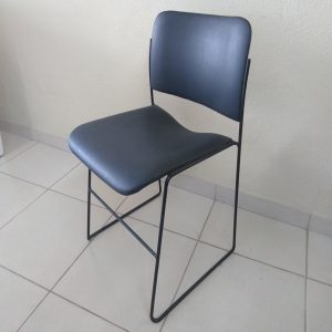 Cadeira Fixa Trapézio, Cod: 004