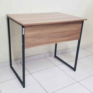 Mesa Light Nogal (Seminova)